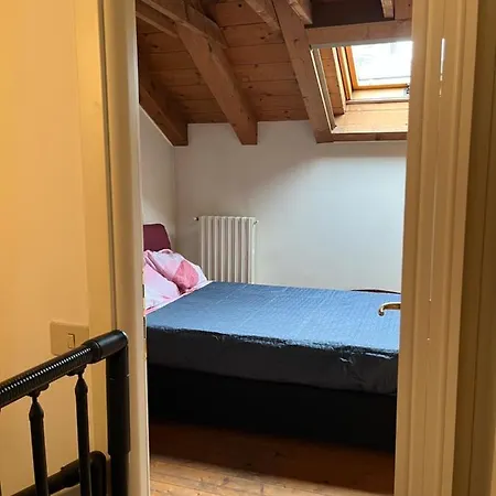 House In Center Guest house Pavia